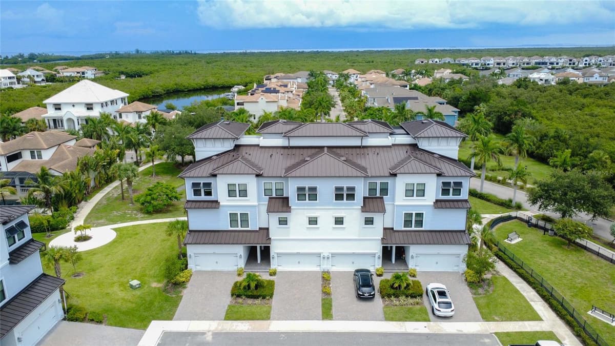 3023 BERMUDA SLOOP CIRCLE — photo 3 of 76