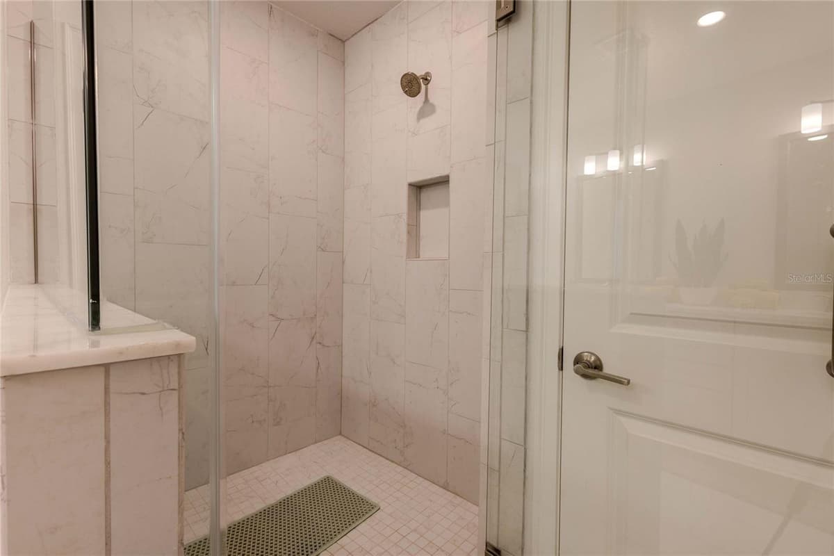 3023 BERMUDA SLOOP CIRCLE — photo 31 of 76