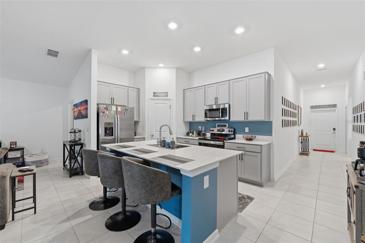 412 ADAMS ALE PLACE — photo 16 of 39