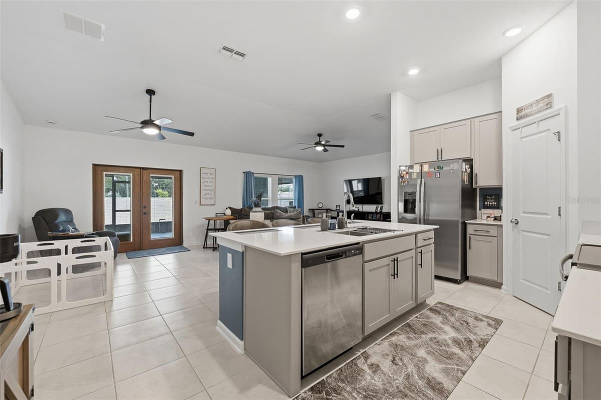 412 ADAMS ALE PLACE — photo 15 of 39
