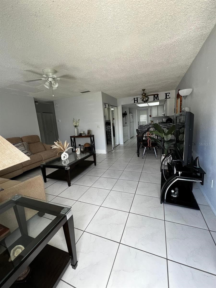 26 LAS PALMAS WAY — photo 3 of 26