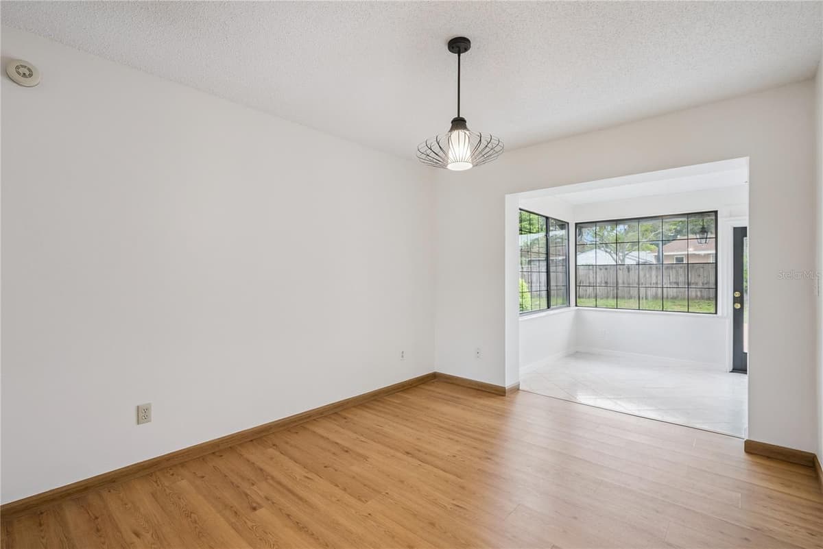 1298 MADELENA AVENUE — photo 9 of 20