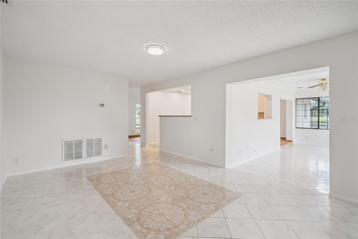1298 MADELENA AVENUE — photo 14 of 20