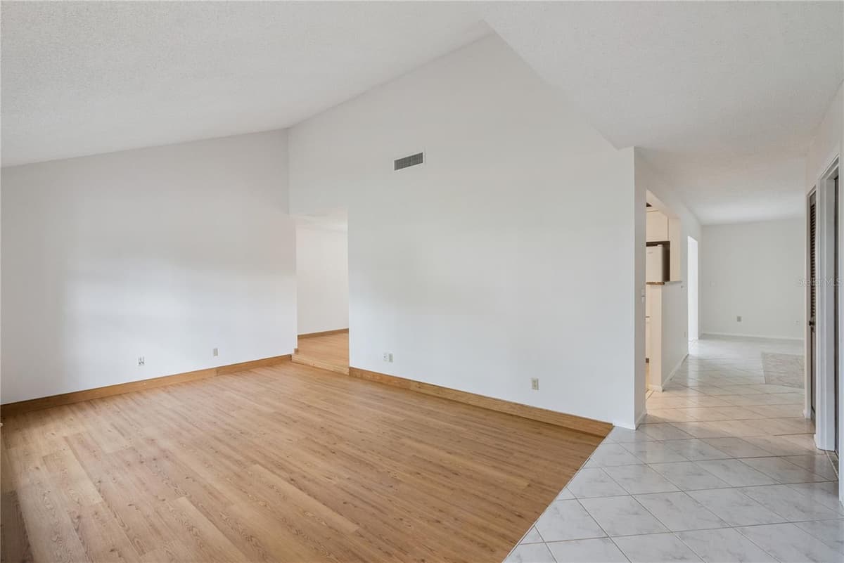 1298 MADELENA AVENUE — photo 16 of 20
