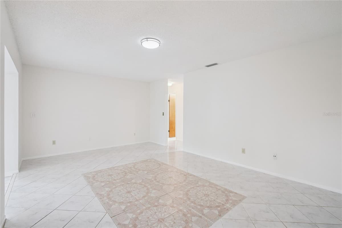 1298 MADELENA AVENUE — photo 15 of 20