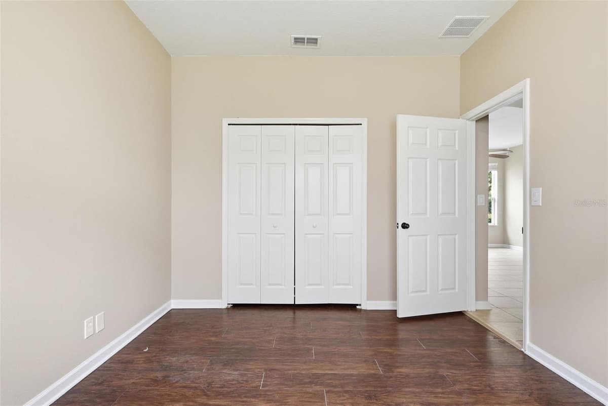 207 MANOR VIEW LANE — photo 23 of 33