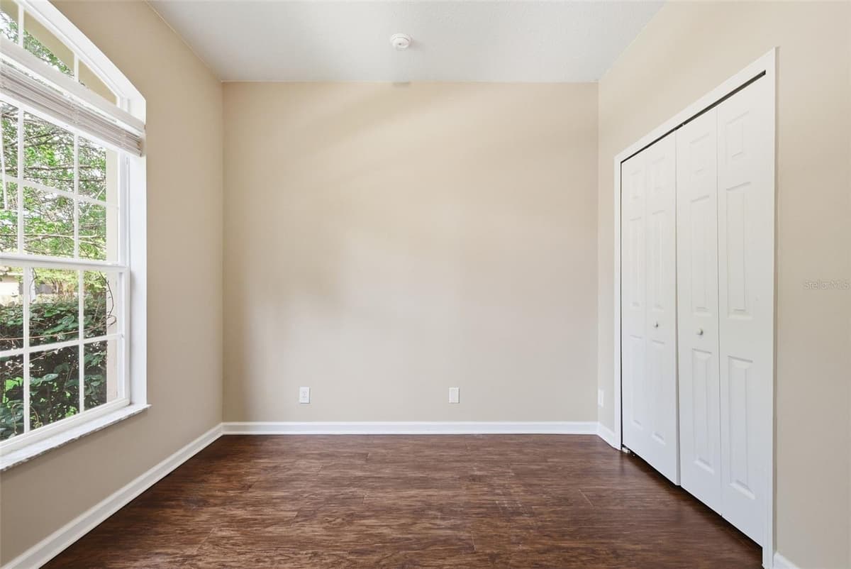 207 MANOR VIEW LANE — photo 20 of 33