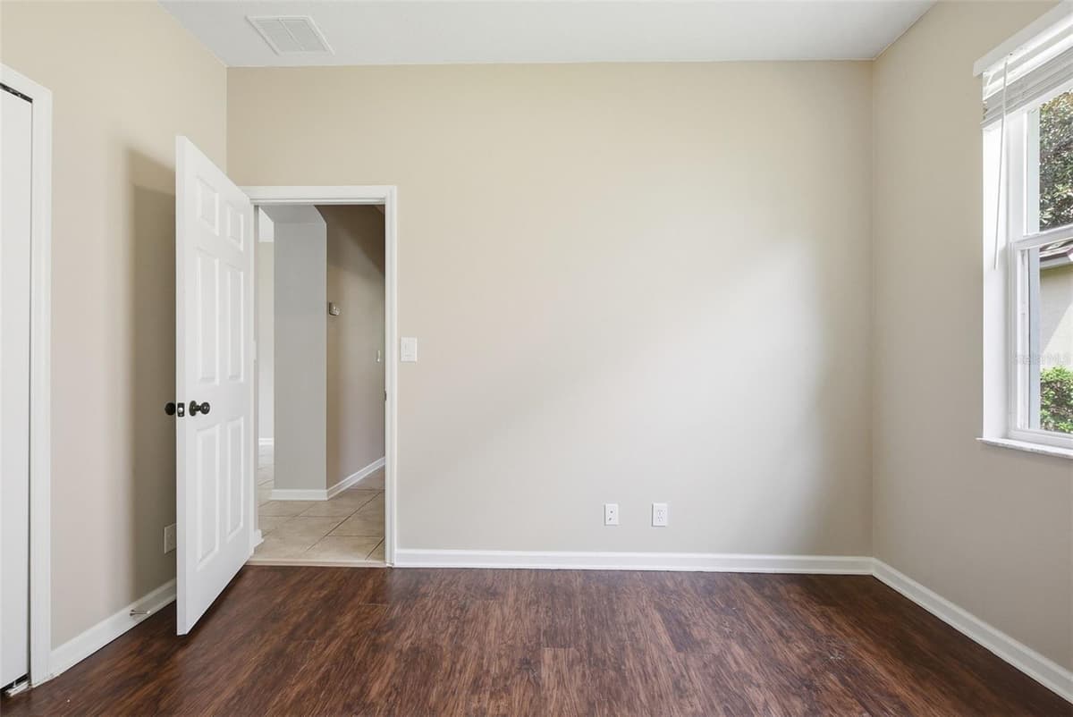 207 MANOR VIEW LANE — photo 24 of 33
