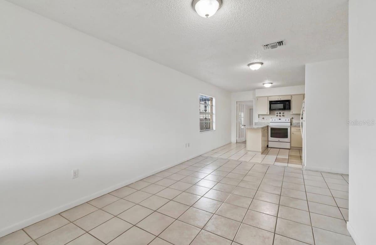 7516 CORTEZ STREET — photo 10 of 65
