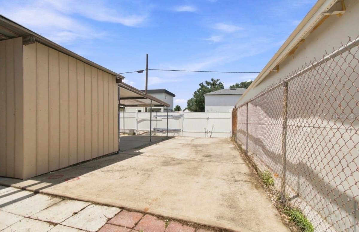 7516 CORTEZ STREET — photo 37 of 65