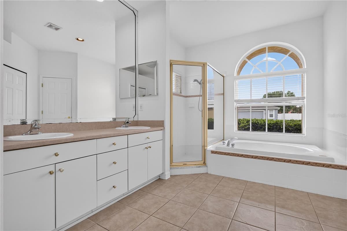 1549 KISH BOULEVARD — photo 33 of 62