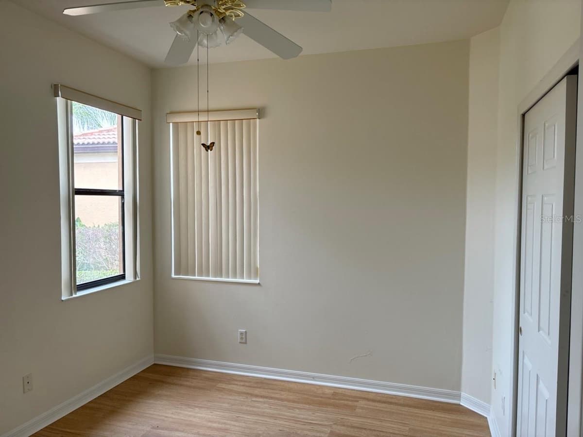 229 SHELL FALLS DRIVE — photo 8 of 19