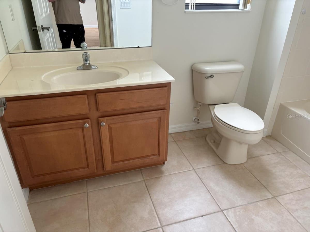229 SHELL FALLS DRIVE — photo 12 of 19