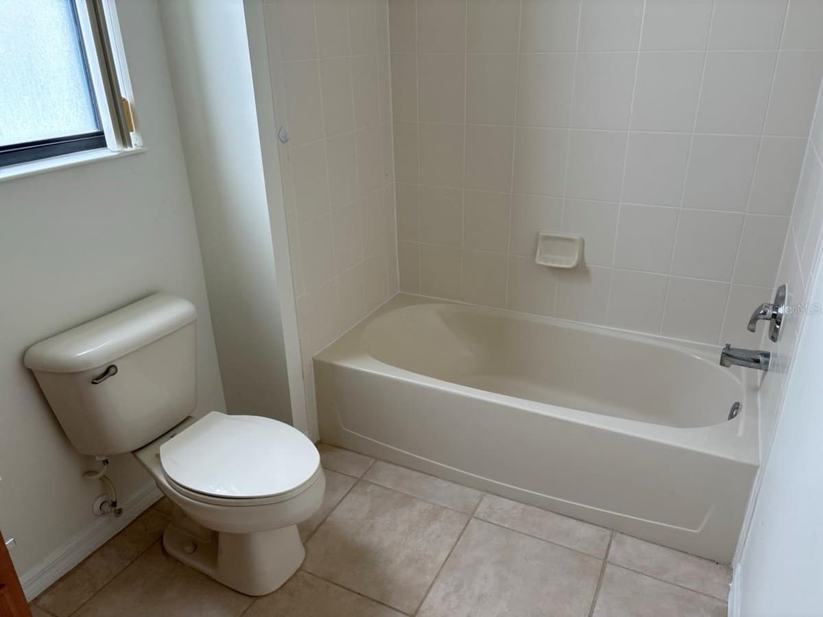 229 SHELL FALLS DRIVE — photo 13 of 19