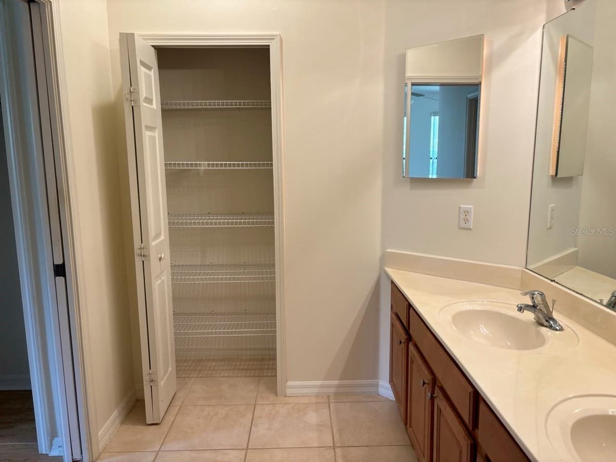 229 SHELL FALLS DRIVE — photo 18 of 19