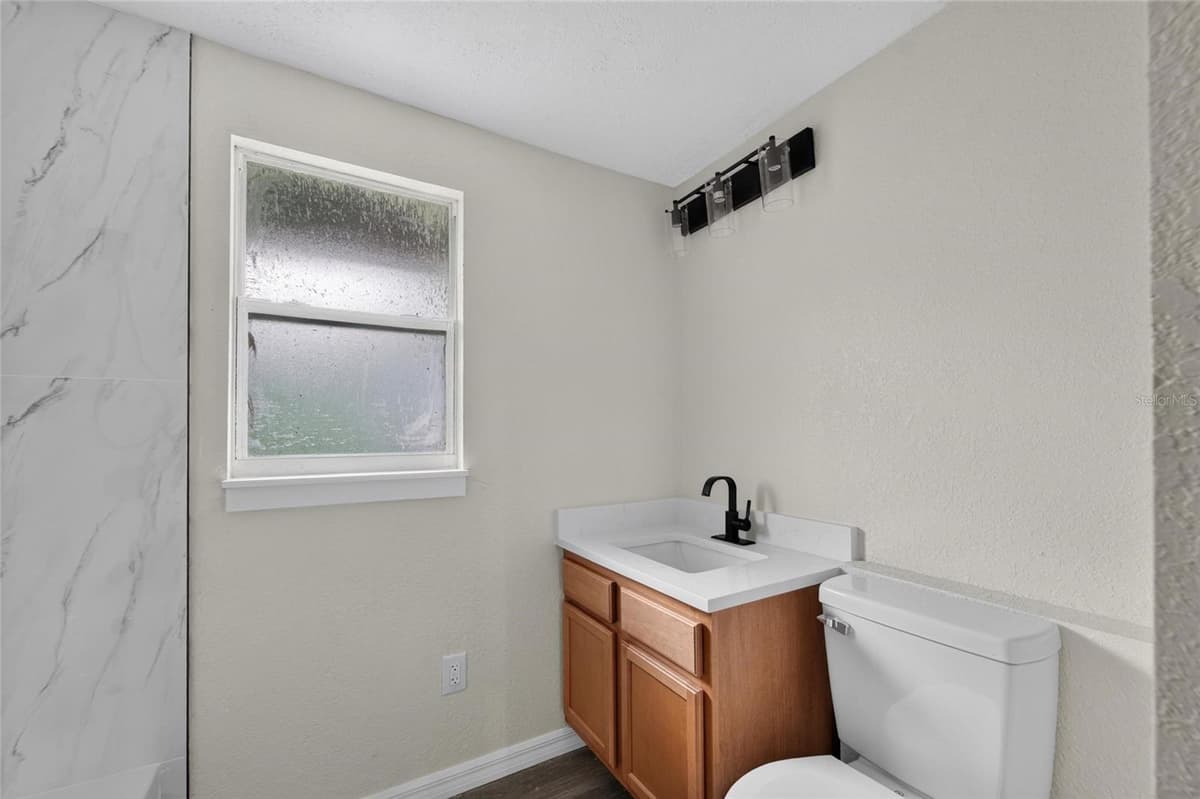 8809 DYER ROAD — photo 42 of 60