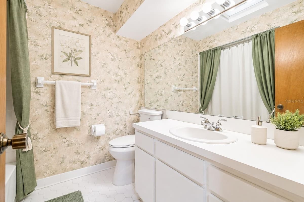 787 EVERT COURT — photo 24 of 37