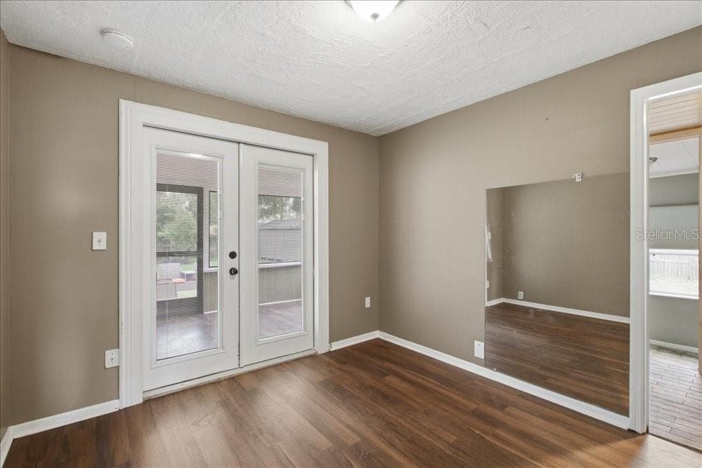 171 STANLEY BELL DRIVE — photo 16 of 33