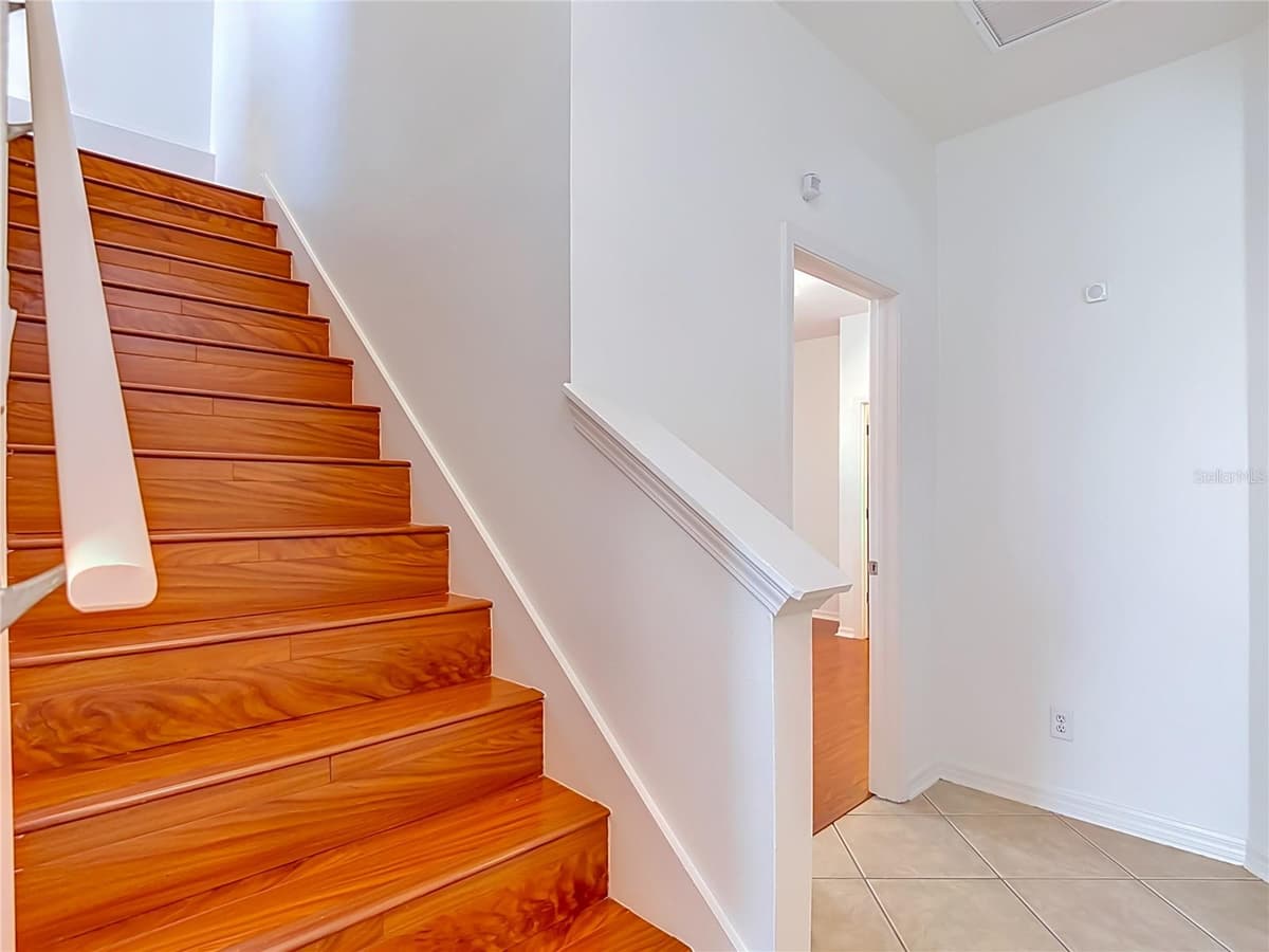 220 RONJA LANE — photo 69 of 95