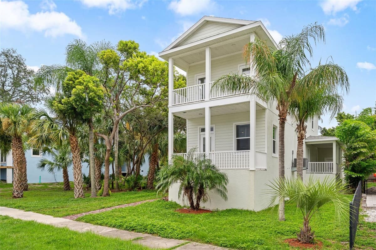 385 GEORGIA AVENUE — photo 3 of 53