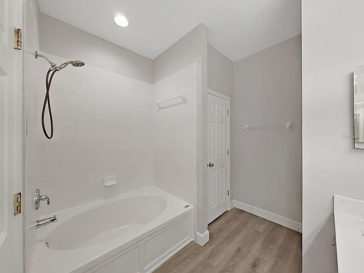 11908 FERN BLOSSOM DRIVE — photo 33 of 43