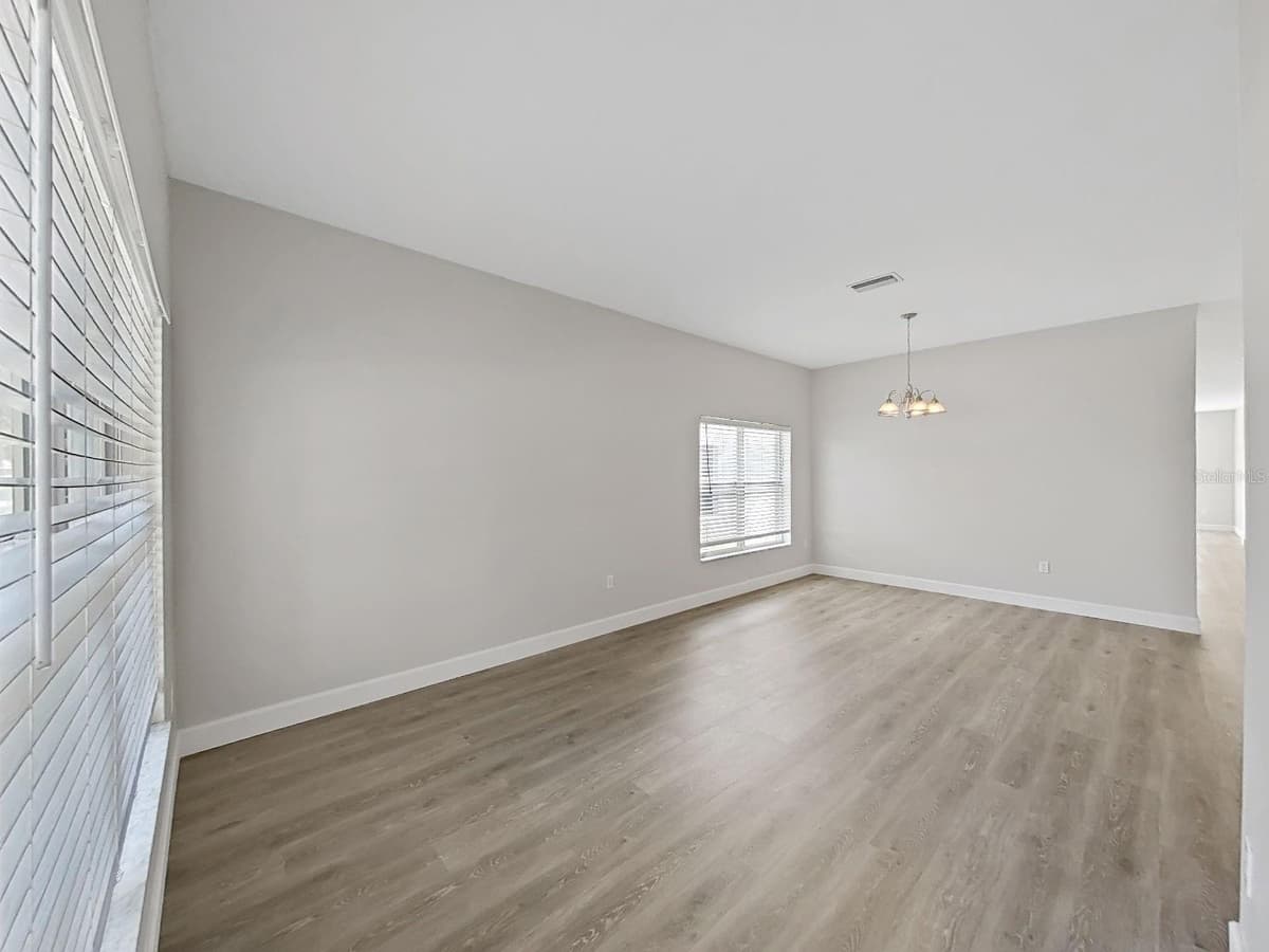 11908 FERN BLOSSOM DRIVE — photo 13 of 43