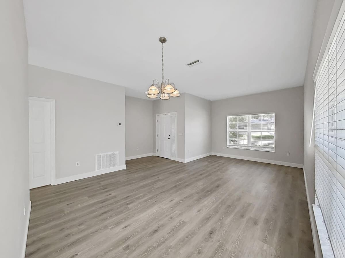 11908 FERN BLOSSOM DRIVE — photo 10 of 43