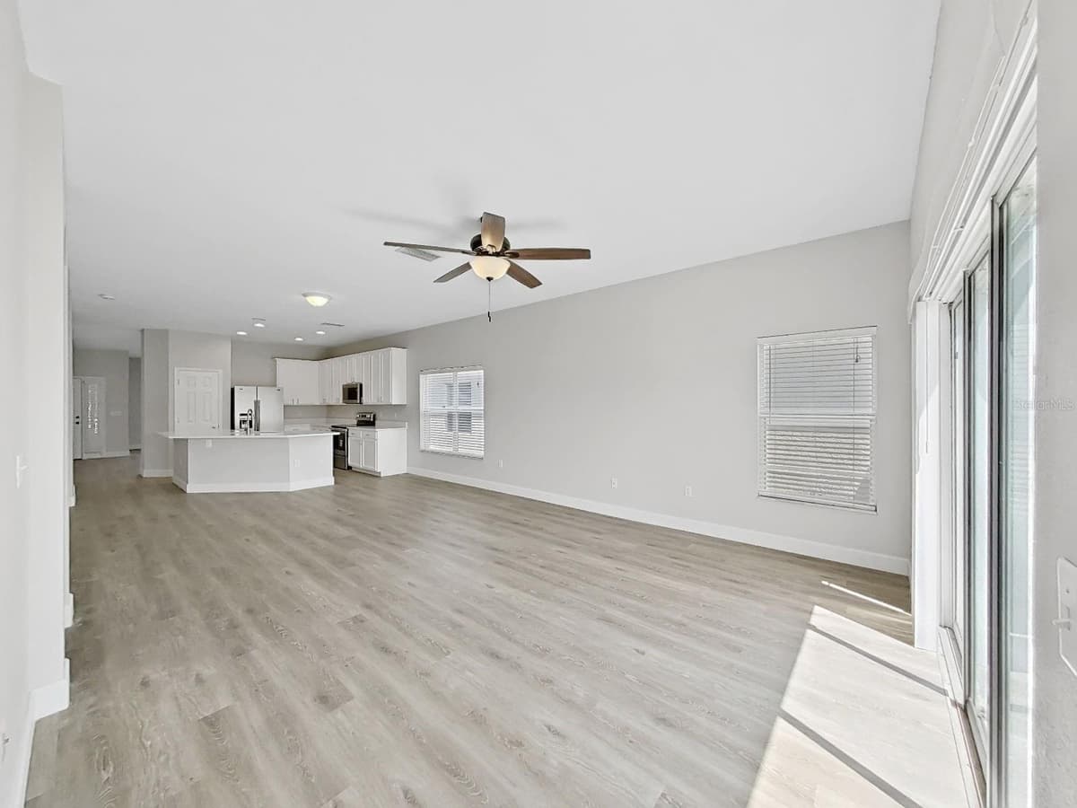 11908 FERN BLOSSOM DRIVE — photo 11 of 43