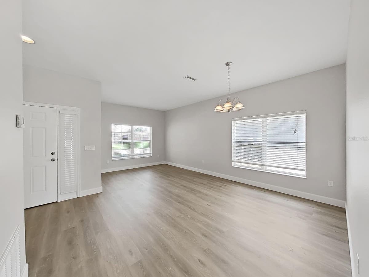 11908 FERN BLOSSOM DRIVE — photo 9 of 43