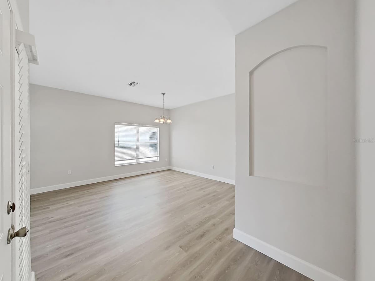 11908 FERN BLOSSOM DRIVE — photo 15 of 43