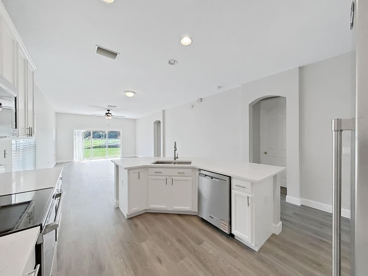 11908 FERN BLOSSOM DRIVE — photo 21 of 43