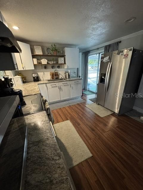 8304 EVERGREEN AVENUE — photo 10 of 16
