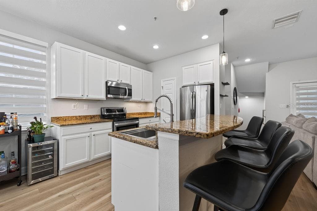4546 BAY SPRING COURT — photo 18 of 51