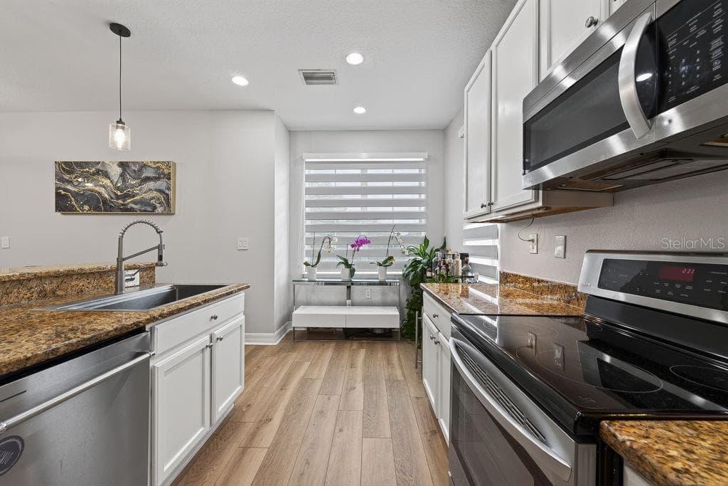 4546 BAY SPRING COURT — photo 21 of 51