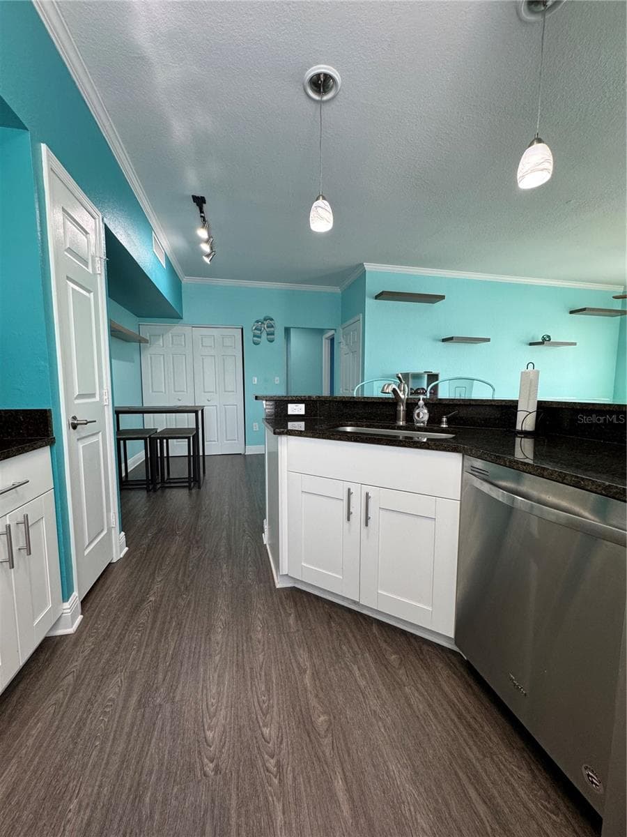 9288 LAKE CHASE ISLAND WAY — photo 12 of 63