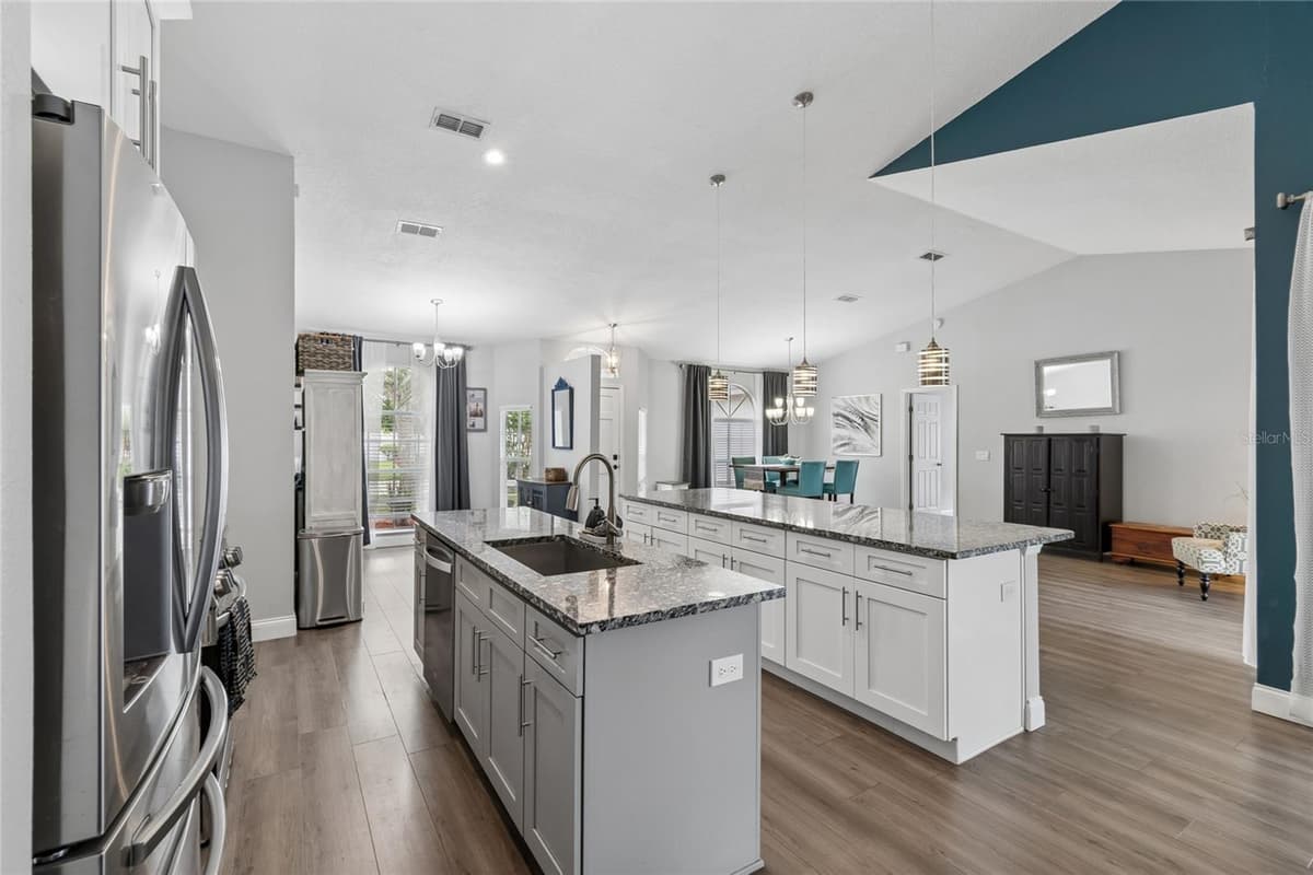 1552 THORNHILL CIRCLE — photo 12 of 55