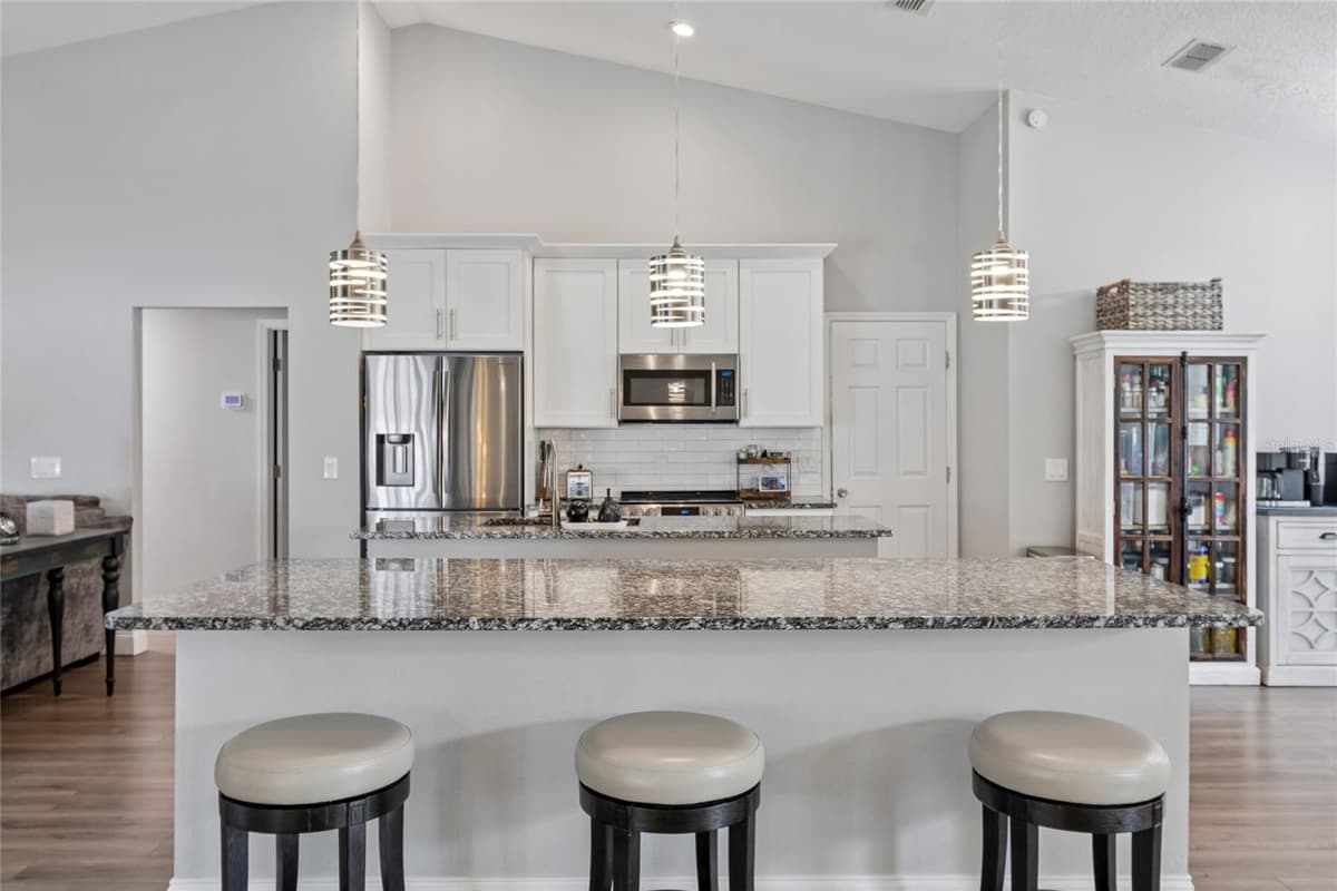 1552 THORNHILL CIRCLE — photo 8 of 55
