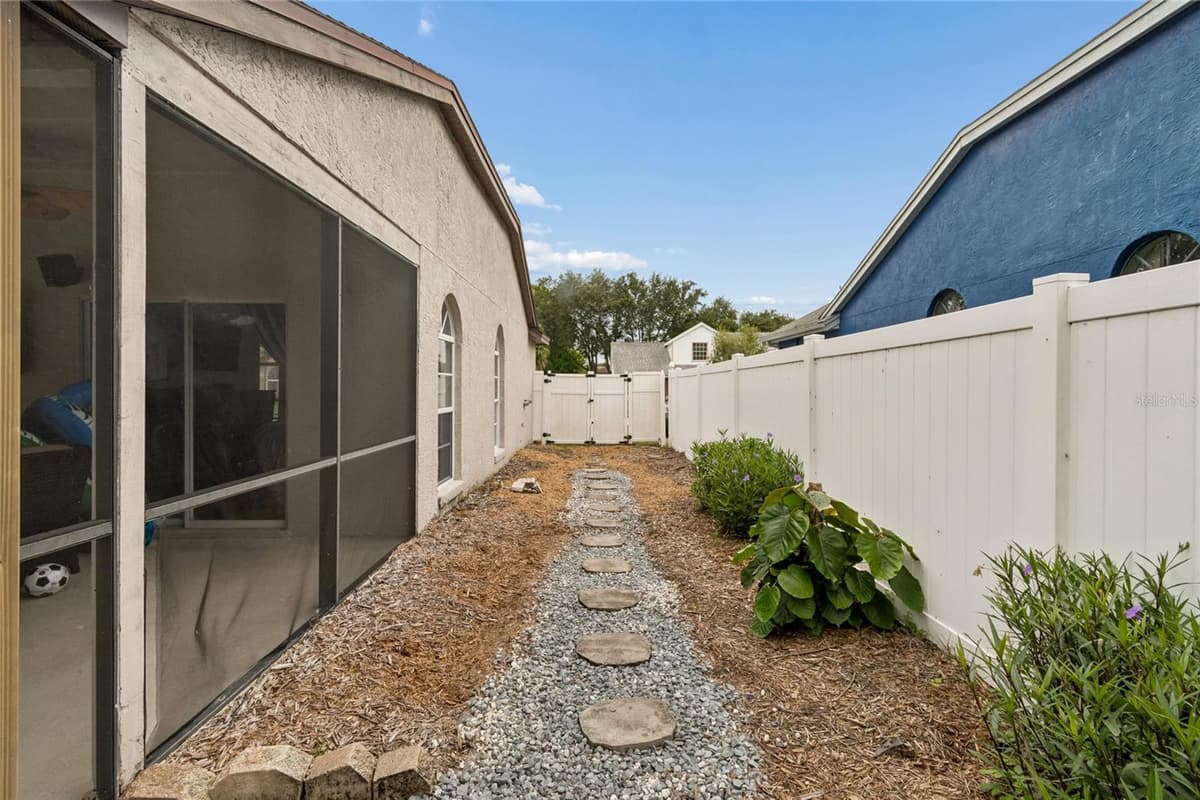 1552 THORNHILL CIRCLE — photo 43 of 55