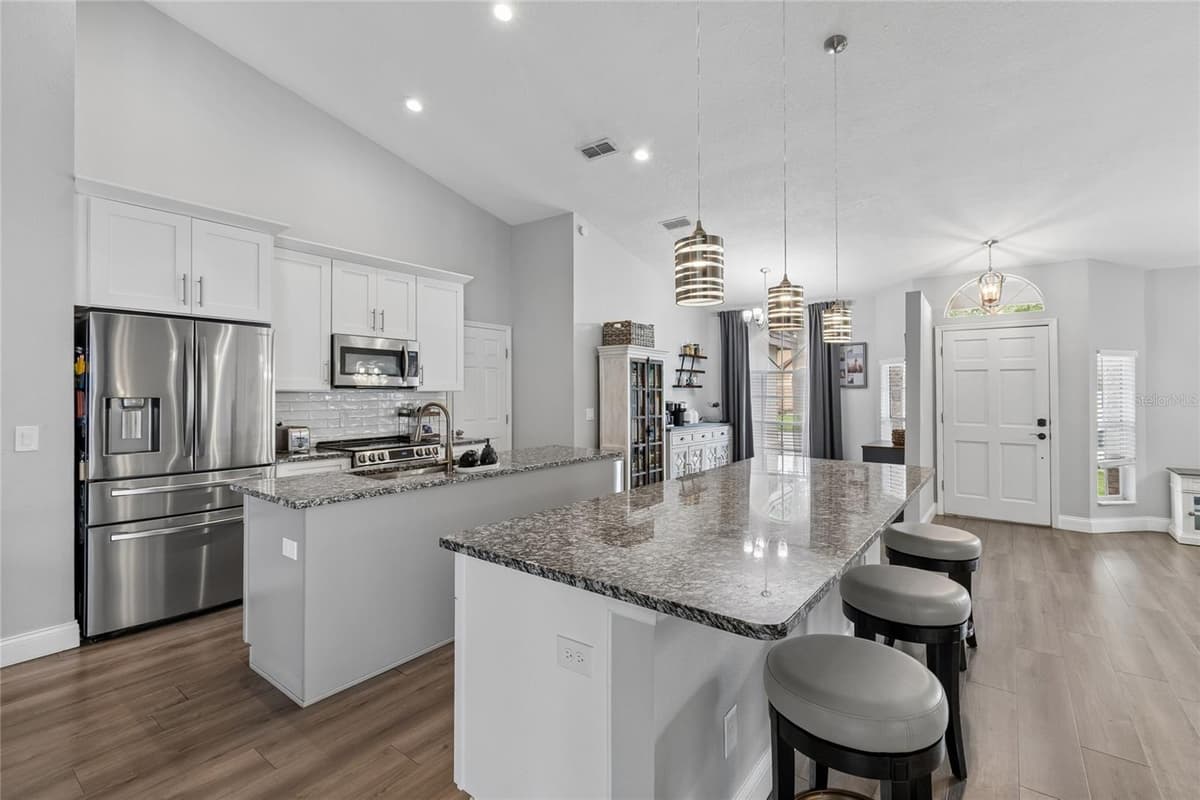 1552 THORNHILL CIRCLE — photo 11 of 55