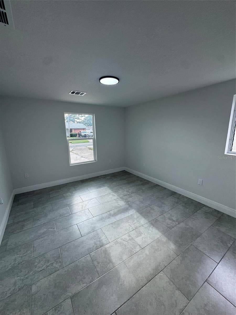 6840 RUNNEL DRIVE — photo 12 of 18