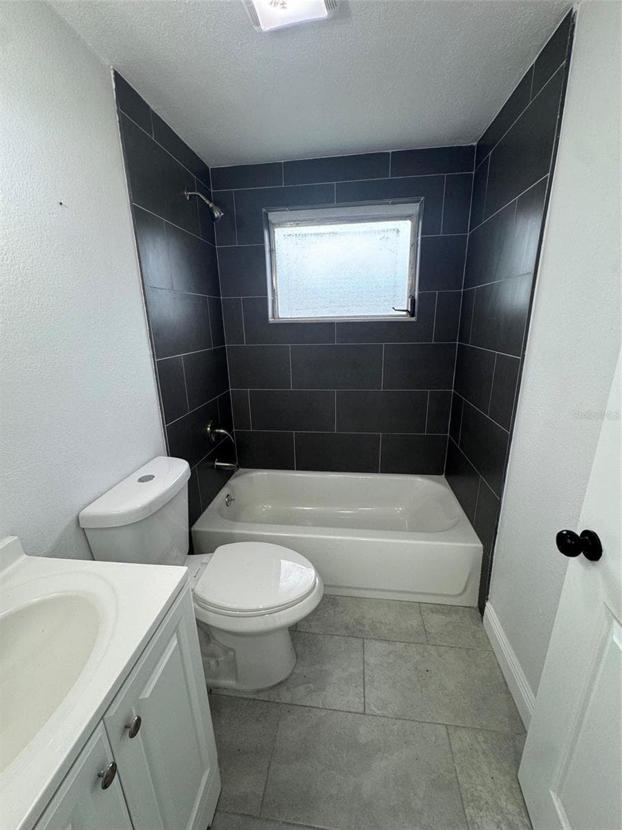 6840 RUNNEL DRIVE — photo 9 of 18