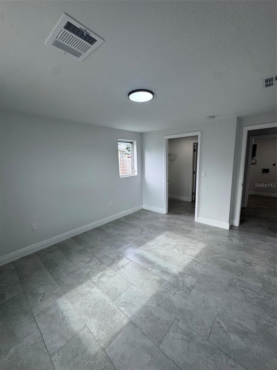 6840 RUNNEL DRIVE — photo 13 of 18