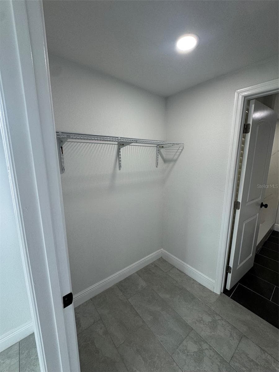 6840 RUNNEL DRIVE — photo 14 of 18