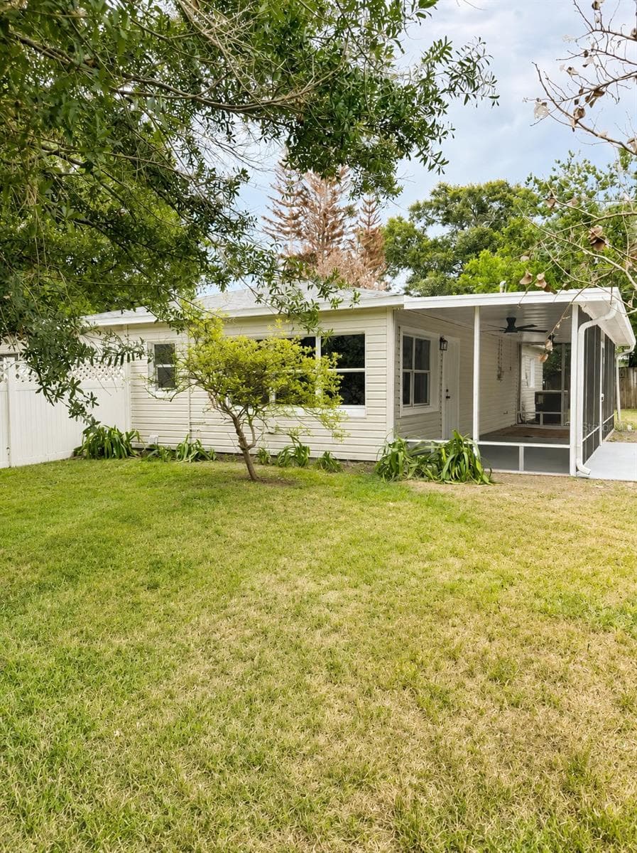 1725 PARK DRIVE — photo 37 of 37