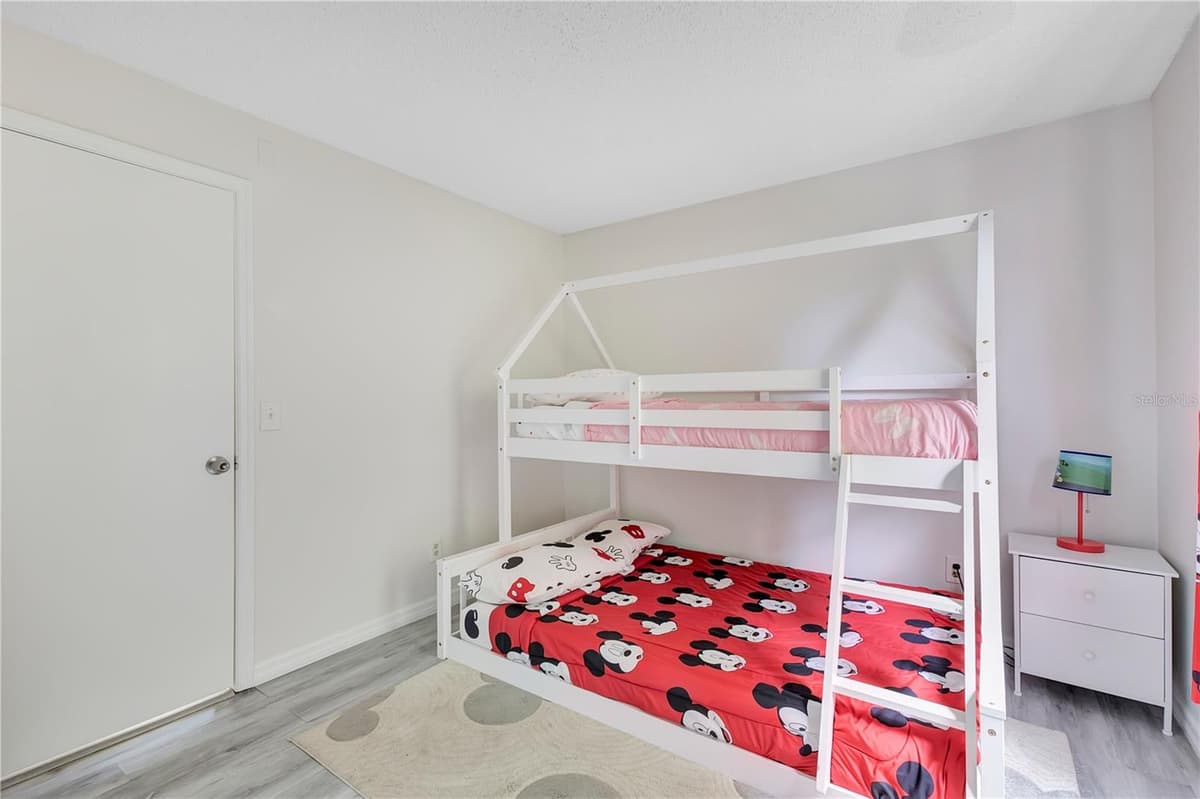 2346 CORDOVA COURT — photo 15 of 31