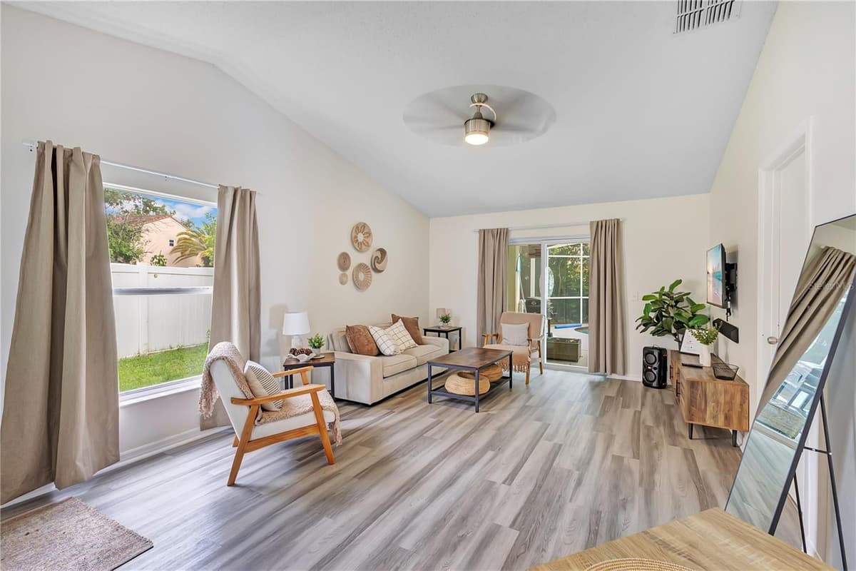 2346 CORDOVA COURT — photo 4 of 31