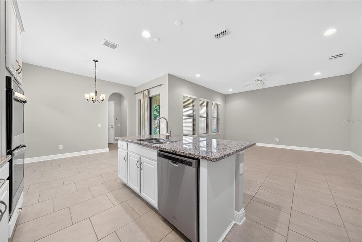 16954 TRADEWIND POINT — photo 6 of 37