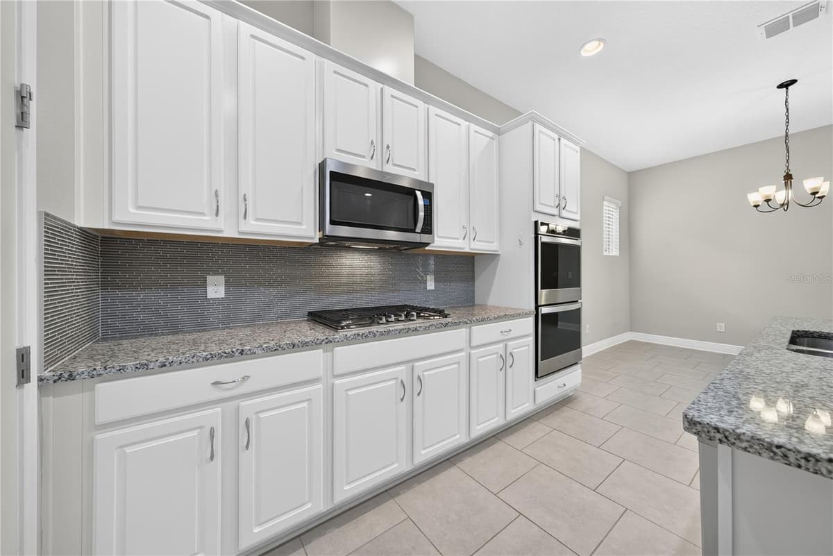 16954 TRADEWIND POINT — photo 4 of 37