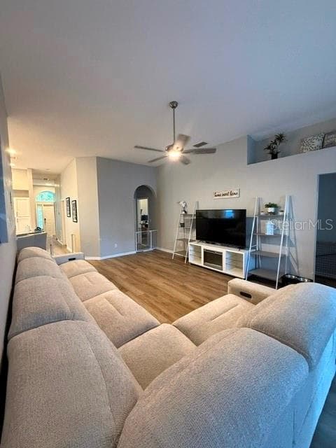 13620 WATERHOUSE WAY — photo 15 of 39