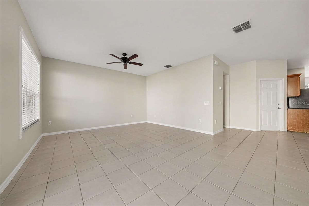 3606 SANCTUARY DRIVE — photo 4 of 26